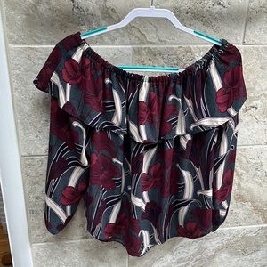Ann Taylor off shoulder top Wine/teal/blue Size M